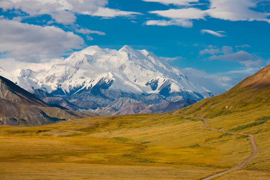 Der Denali, ehemals Mount McKinley genannt ist der Höchste Berg in Nordamerika